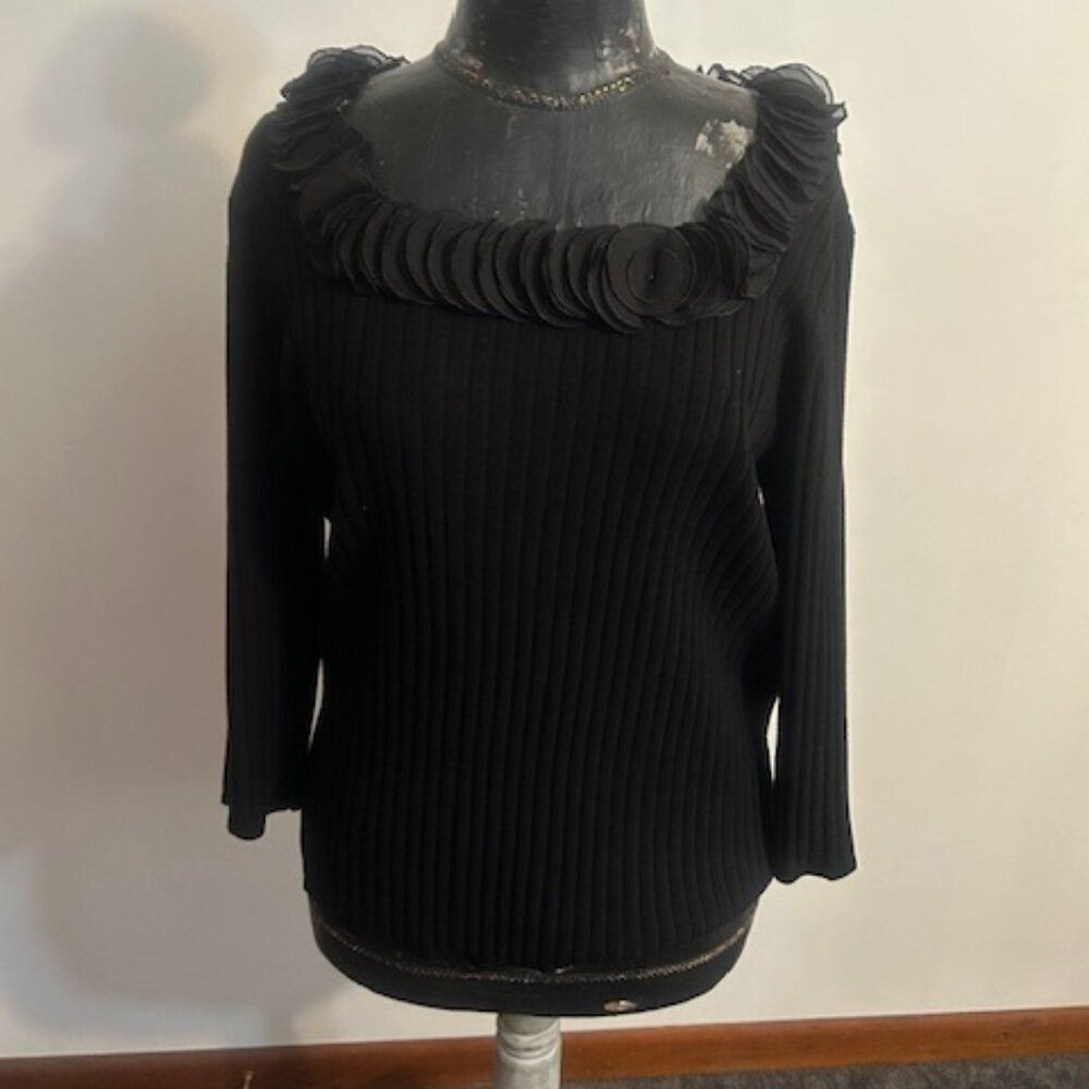Lifestyle Black Silk blend rib knit ruffle scoop neck collar, size 1X